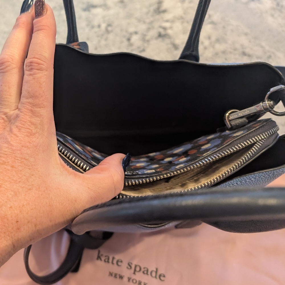 ✨ Kate Spade ♠️ - Picture 8 of 10